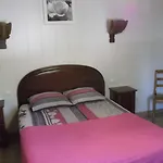 - La Forge De Bed & Breakfast Clermont (Landes)