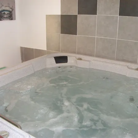 - La Forge De Bed & Breakfast