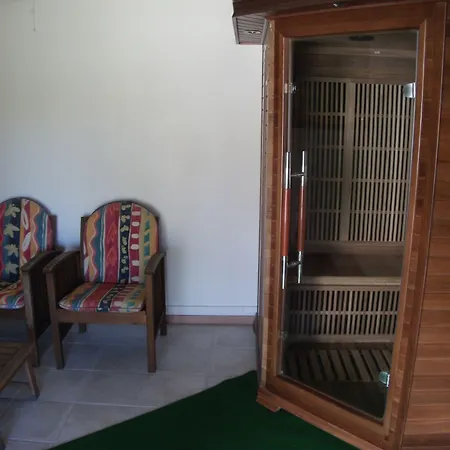 - La Forge De Bed & Breakfast 3*