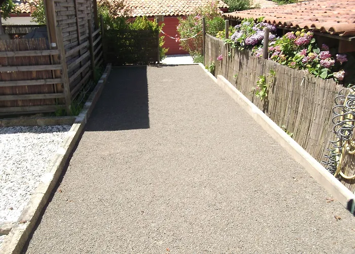 - La Forge De Bed & Breakfast