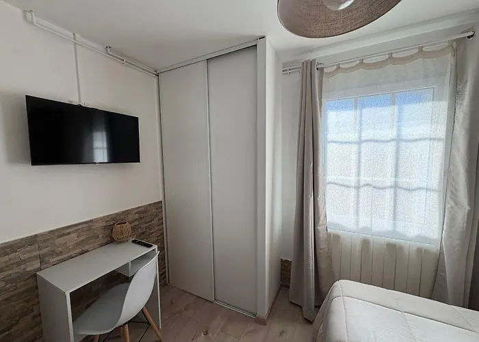 - La Forge De Bed & Breakfast