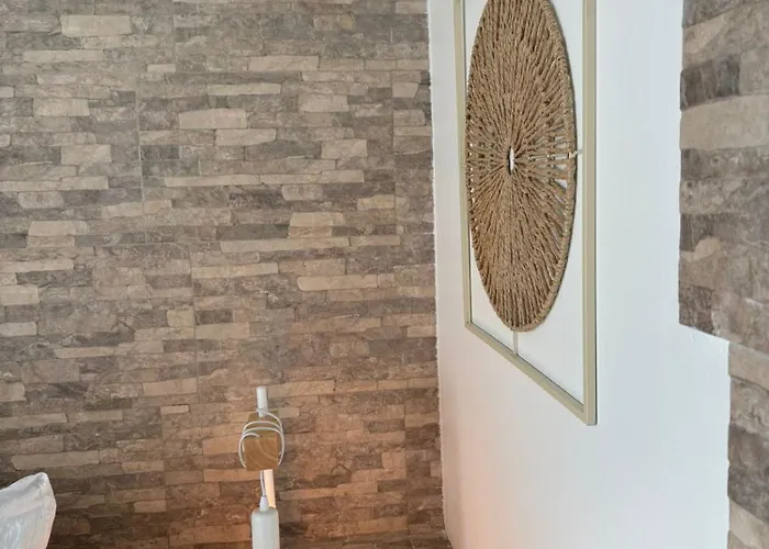 - La Forge De Bed & Breakfast 3*