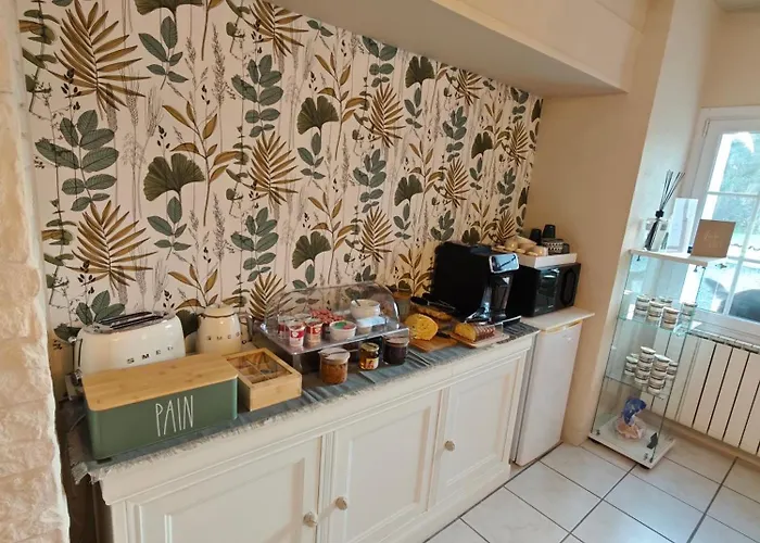 - La Forge De Bed & Breakfast 3*